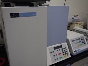 元素分析 (Perkin Elmer series II CHNS/O Analizer 2400)